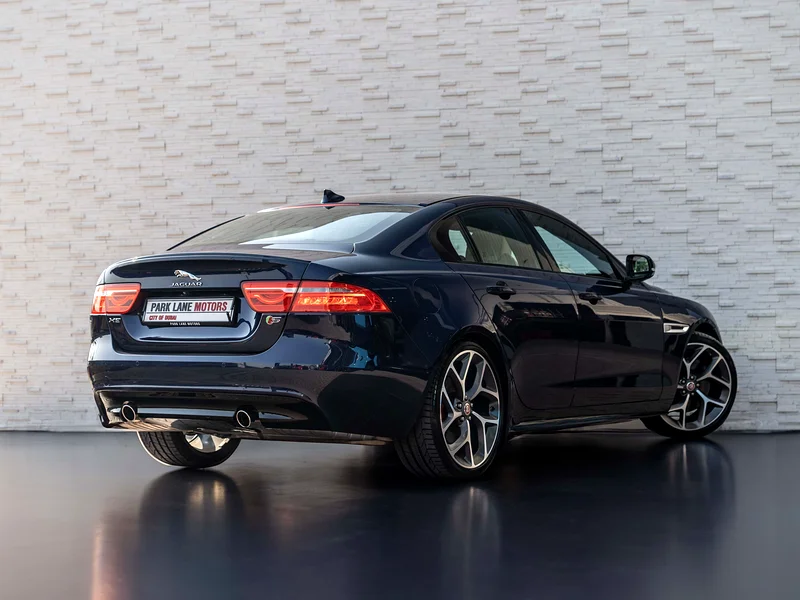 XE S • 3.0 بشاحن توربيني • مجلس التعاون الخليجي63222308970241114