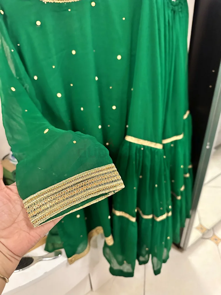 Eid dress Very pretty brand new gharara chiffon material size medium ti large 20 inch chest size63241666744322112