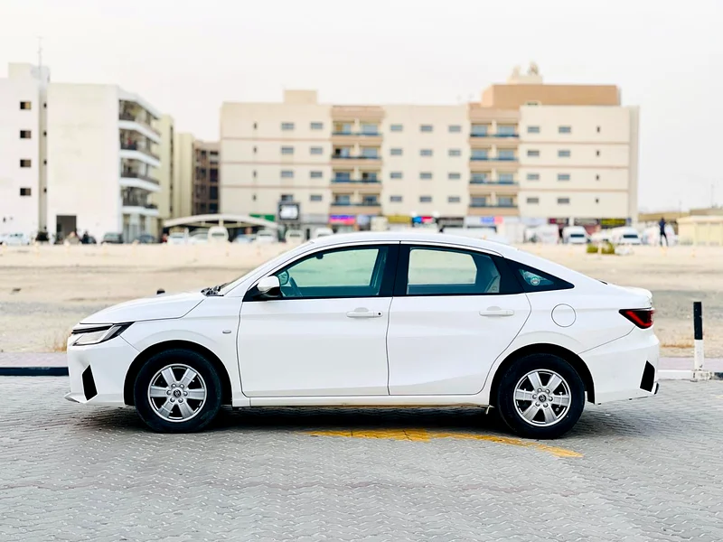 تويوتا ياريس 2023 مواصفات دول مجلس التعاون الخليجي63165694285571114