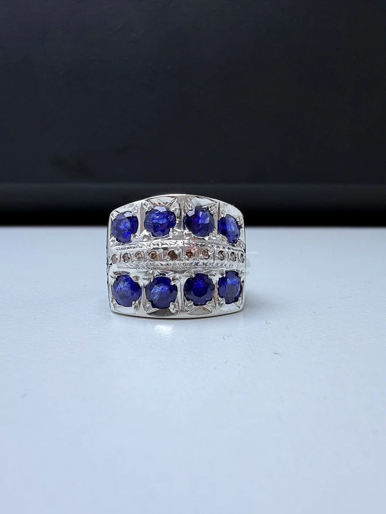 Natural African Blue Sapphire Stone63173515625858112