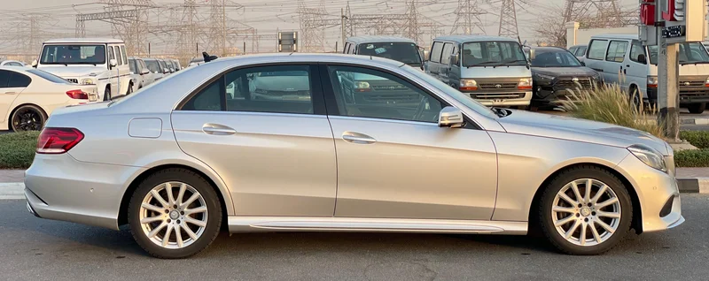 2015  -  E300 4matic  -  JAPANESE SPECS  -  PANORAMIC ROOF  -  360 CAMERA  -  EXCELLENT CONDITION62932674405507113
