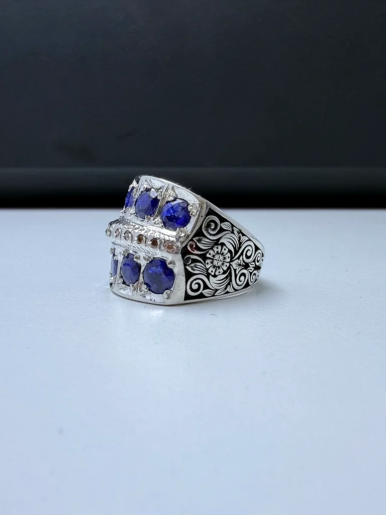 Natural African Blue Sapphire Stone63173515625858113