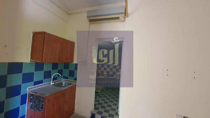 عرض لا يُصدَّق مكتب للإيجار لأغراض الترخيص 4K بدون مقدم تأمين اقتصادي معتمد62933687396225112