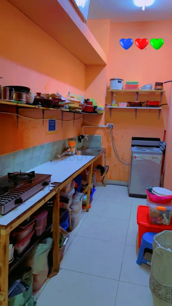 Couple partition available for rent62863787820929112