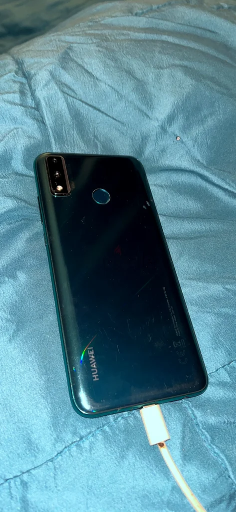 Huwaei Y8s632168389350411112