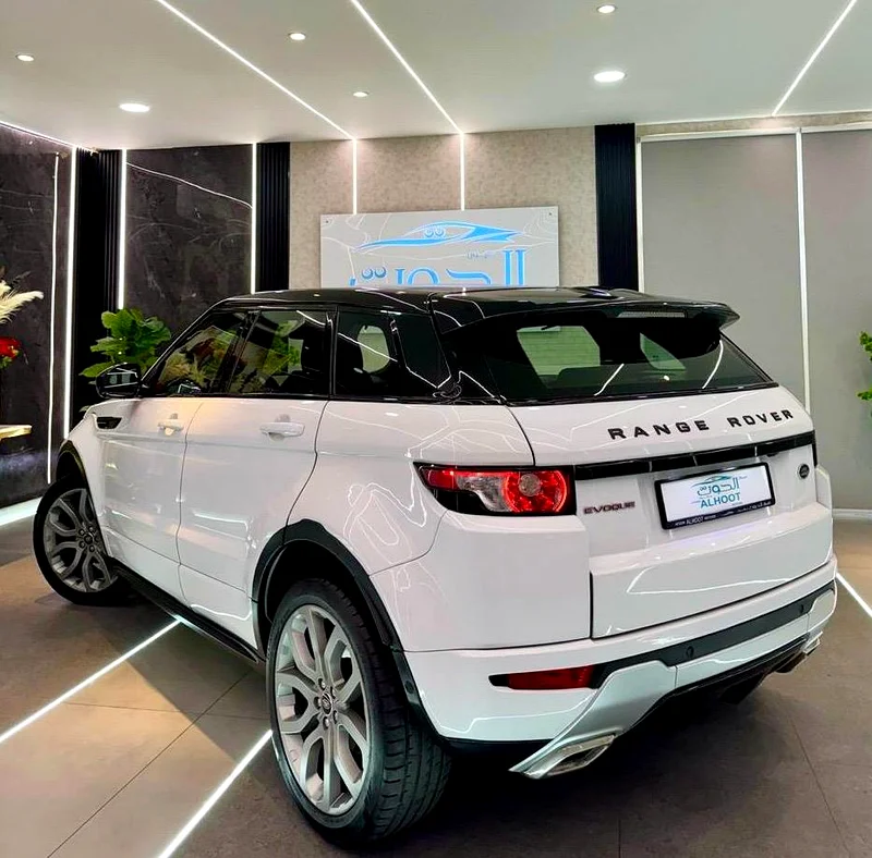 PERFECT RANGE ROVER EVOQUE II TOP RANGE || GCC II UNIQUE CAR || RED INTERIOR || PANORAMIC ROOF63232137627522113