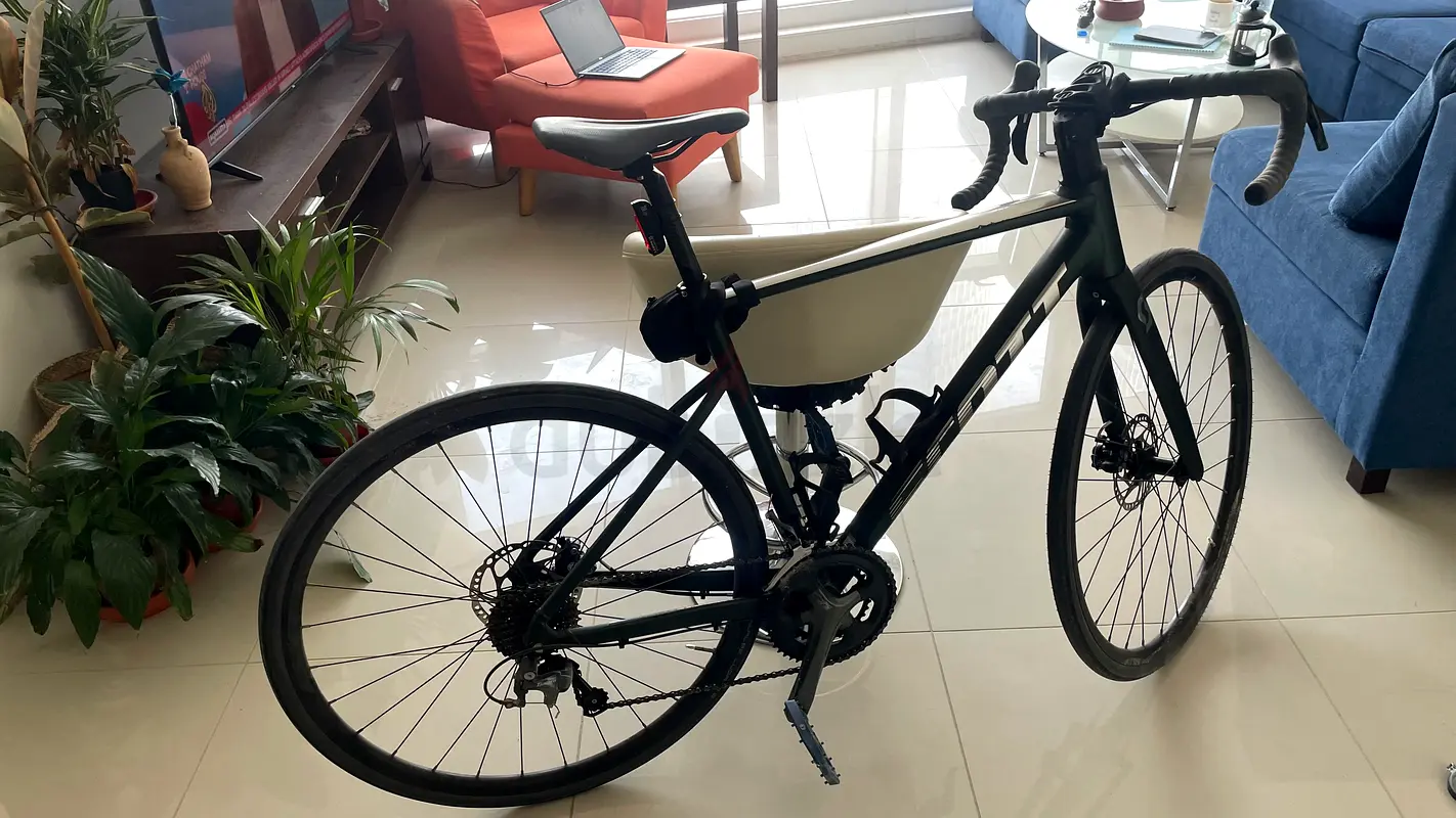 Road Bike - Scott Speedster