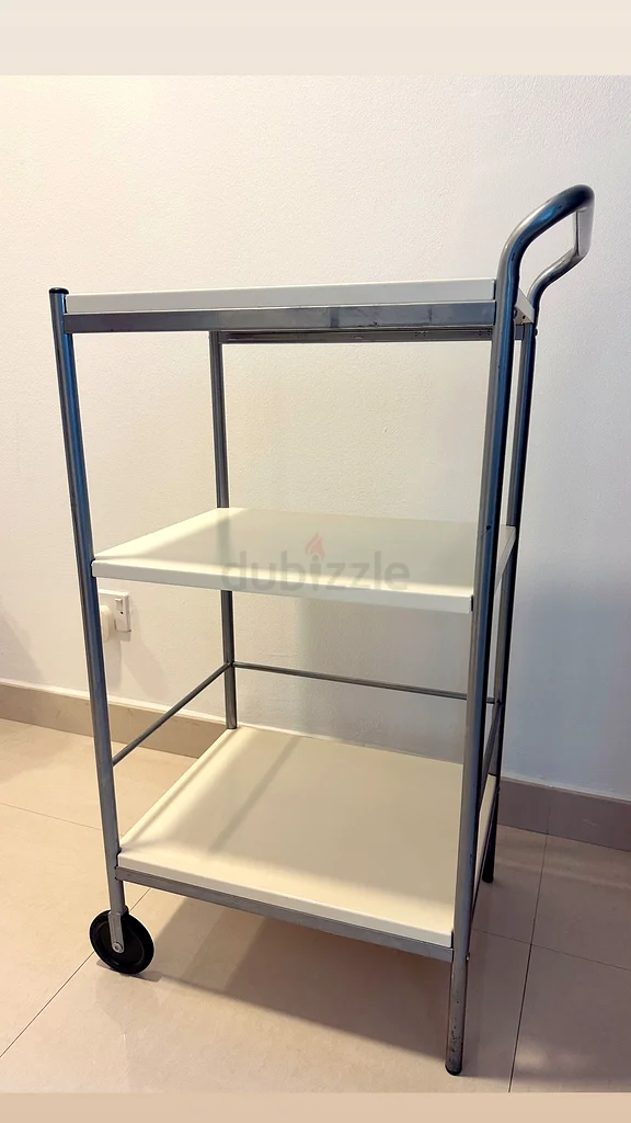 عربة متحركة ذات عجلات لأغراض مختلفة63188180062722112