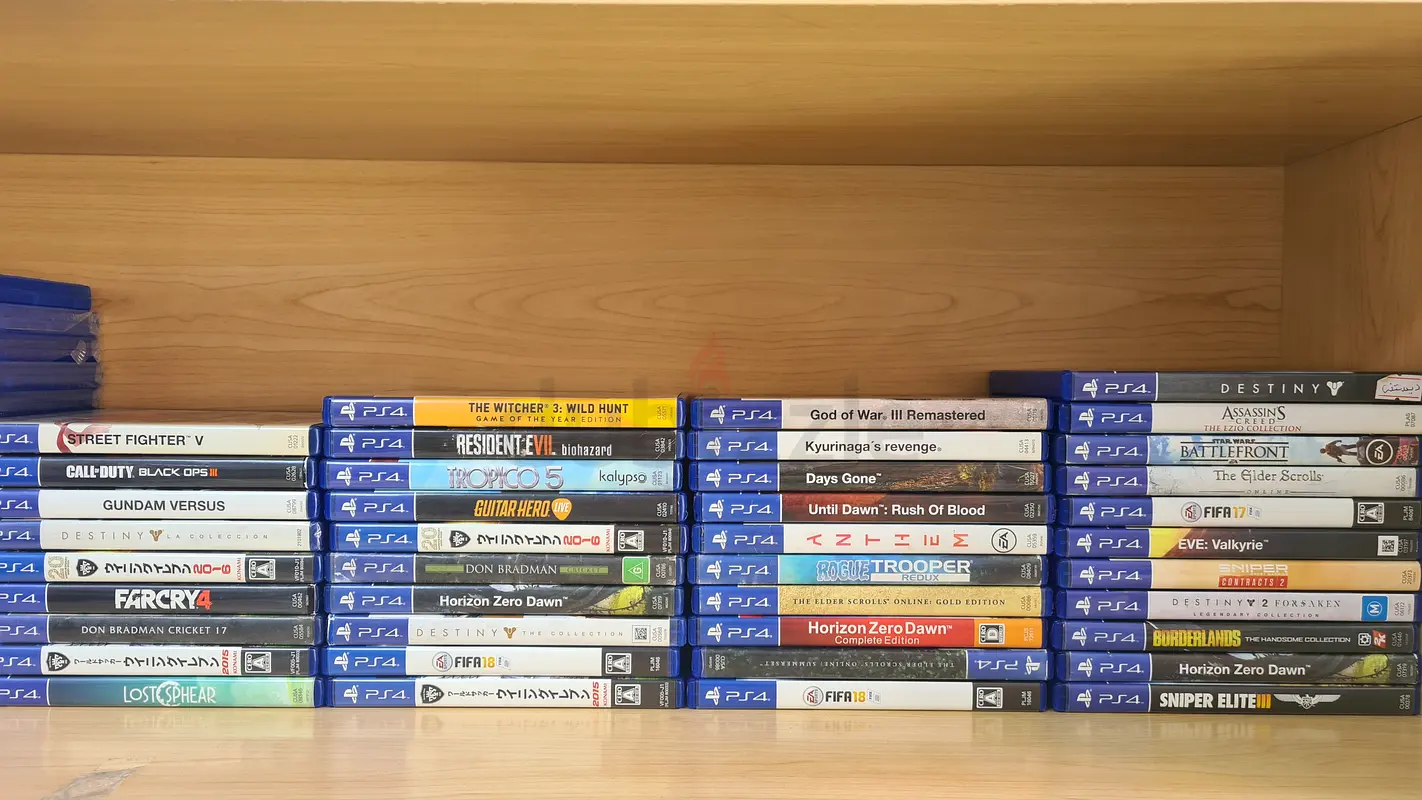 PS4  USED CDS FOR SALE