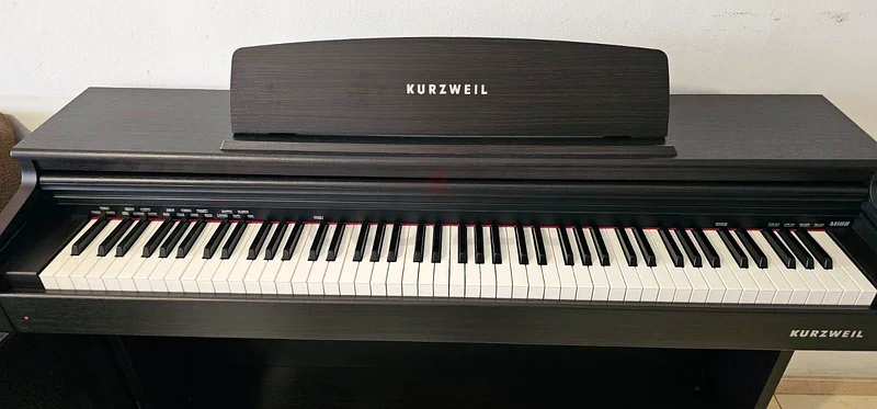 Kurzweil Digital Piano M100 In Very Good Condition63265605303810111