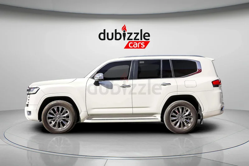 AED 3784/month | 2022 Toyota Land Cruiser VXR | GCC Specs | Ref#31639963157883067266114