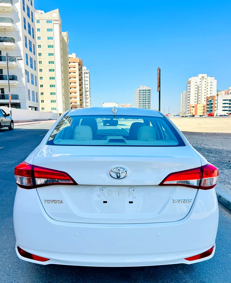 Super Clean Toyota Yaris 2021 | Low KM | 19–20 km/L | AED 37,500 Only!63158342725123111