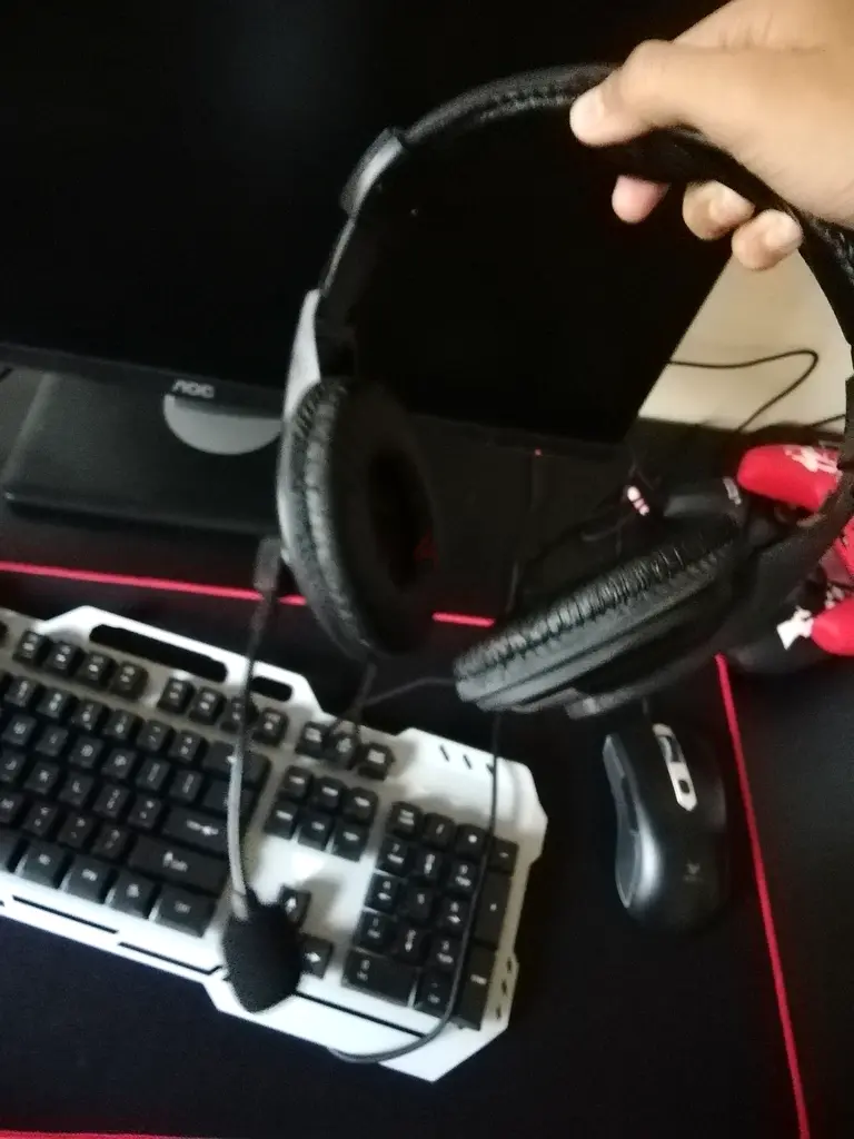 Gaming setup63228305422082114