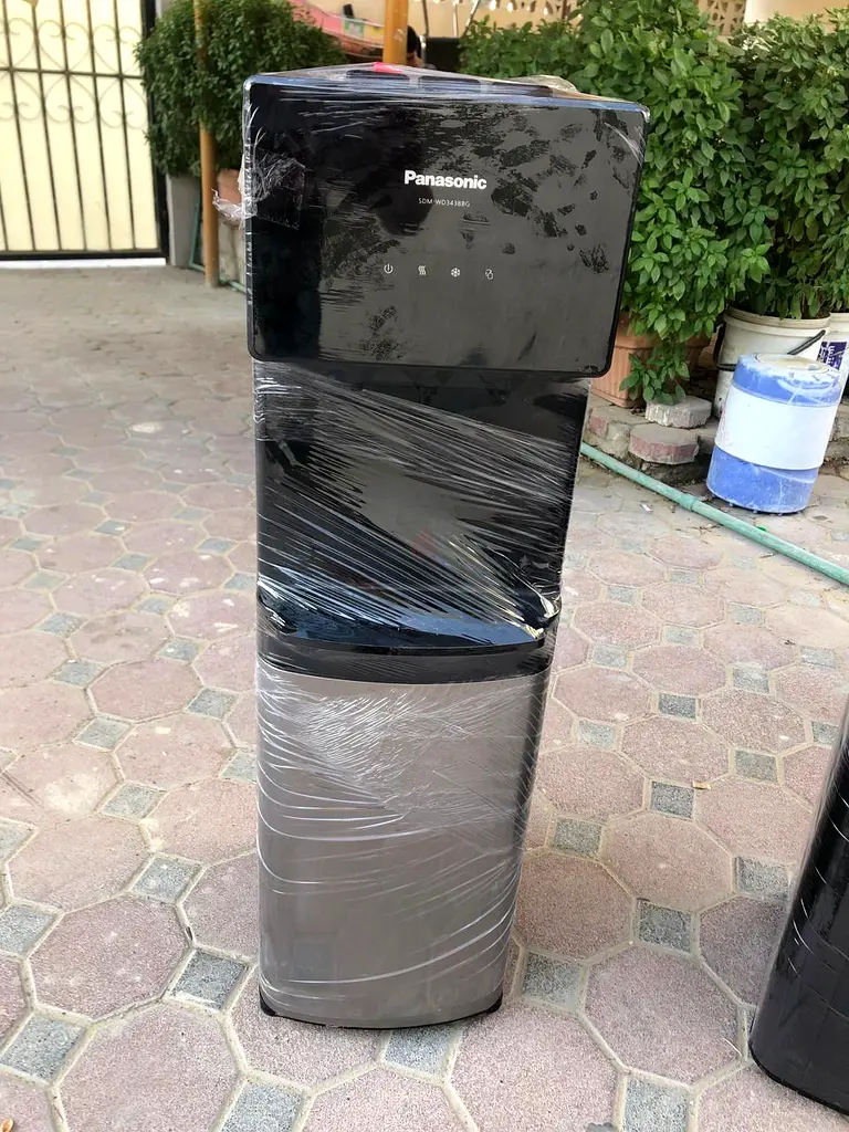 Bottom load water dispenser63247753697795111