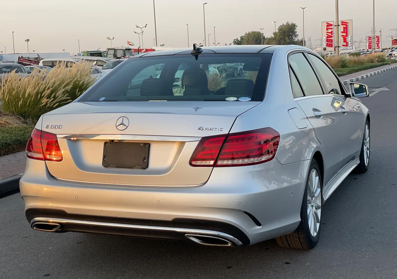 2015  -  E300 4matic  -  JAPANESE SPECS  -  PANORAMIC ROOF  -  360 CAMERA  -  EXCELLENT CONDITION62932674405507114