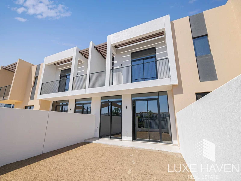 Middle Unit | Next to Clubhouse | 3 bed62863766496003112