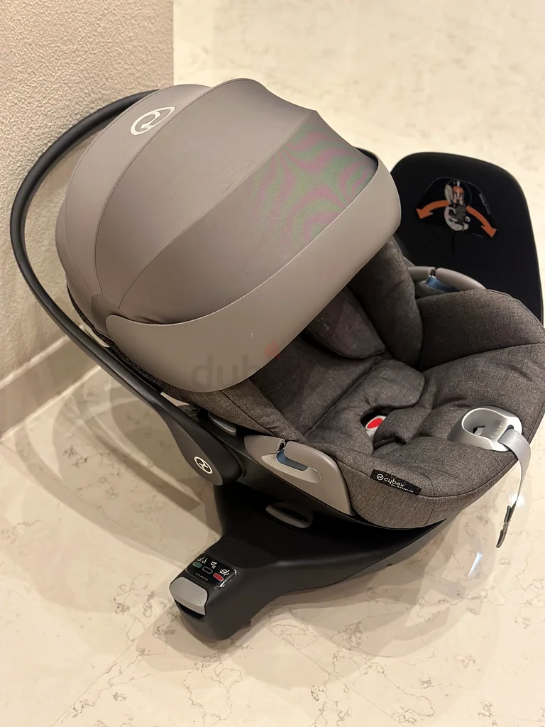 Cybex Cloud Z car seat with 360 rotating isofix base63230707554562116