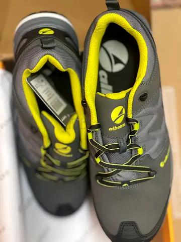 Stylish Gray and Yellow Sports Shoes - Perfect for All Activities!