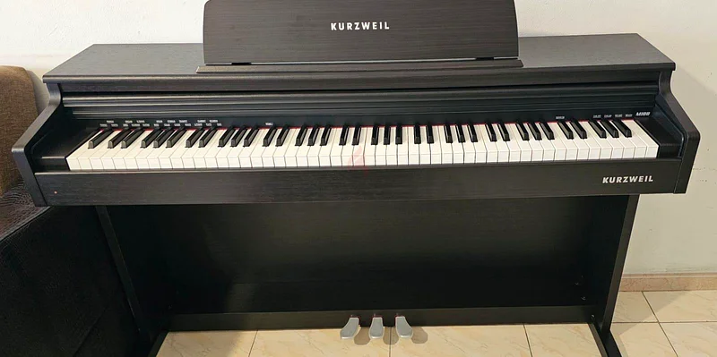 Kurzweil Digital Piano M100 In Very Good Condition632656053038101113