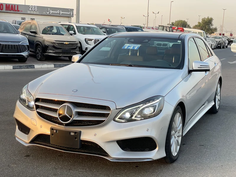 2015  -  E300 4matic  -  JAPANESE SPECS  -  PANORAMIC ROOF  -  360 CAMERA  -  EXCELLENT CONDITION62932674405507114