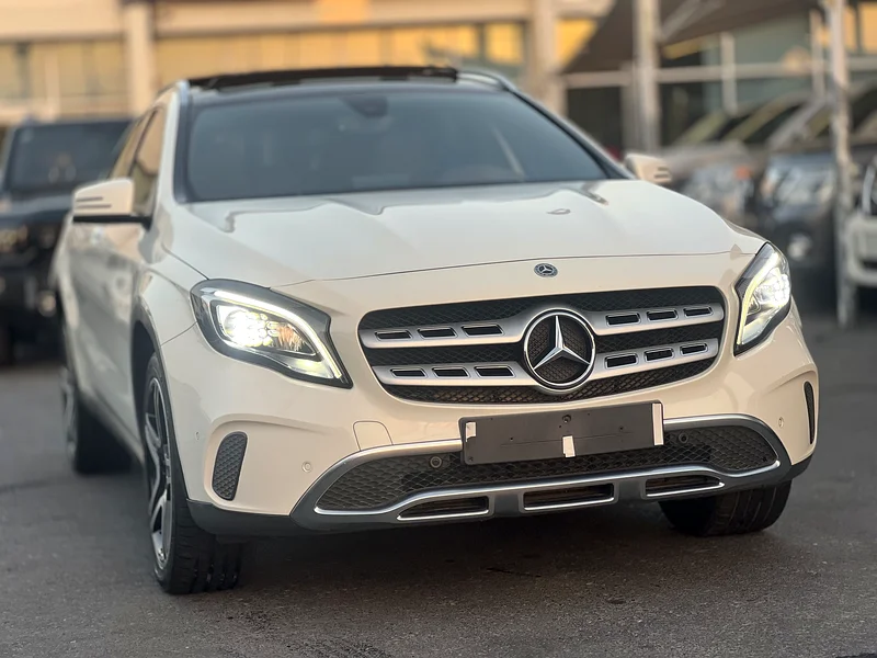 مرسيدس GLA250 موديل 2018 خليجى بانوراما مفتاحين الوكاله63146744885507114