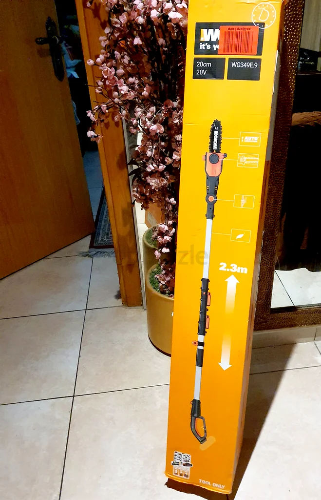 Transform Your Garden with the WORX Cordless Pole Pruner/Saw!632529434283541129