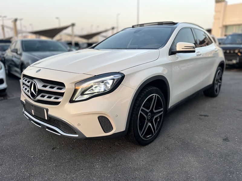 مرسيدس GLA250 موديل 2018 خليجى بانوراما مفتاحين الوكاله63146744885507111