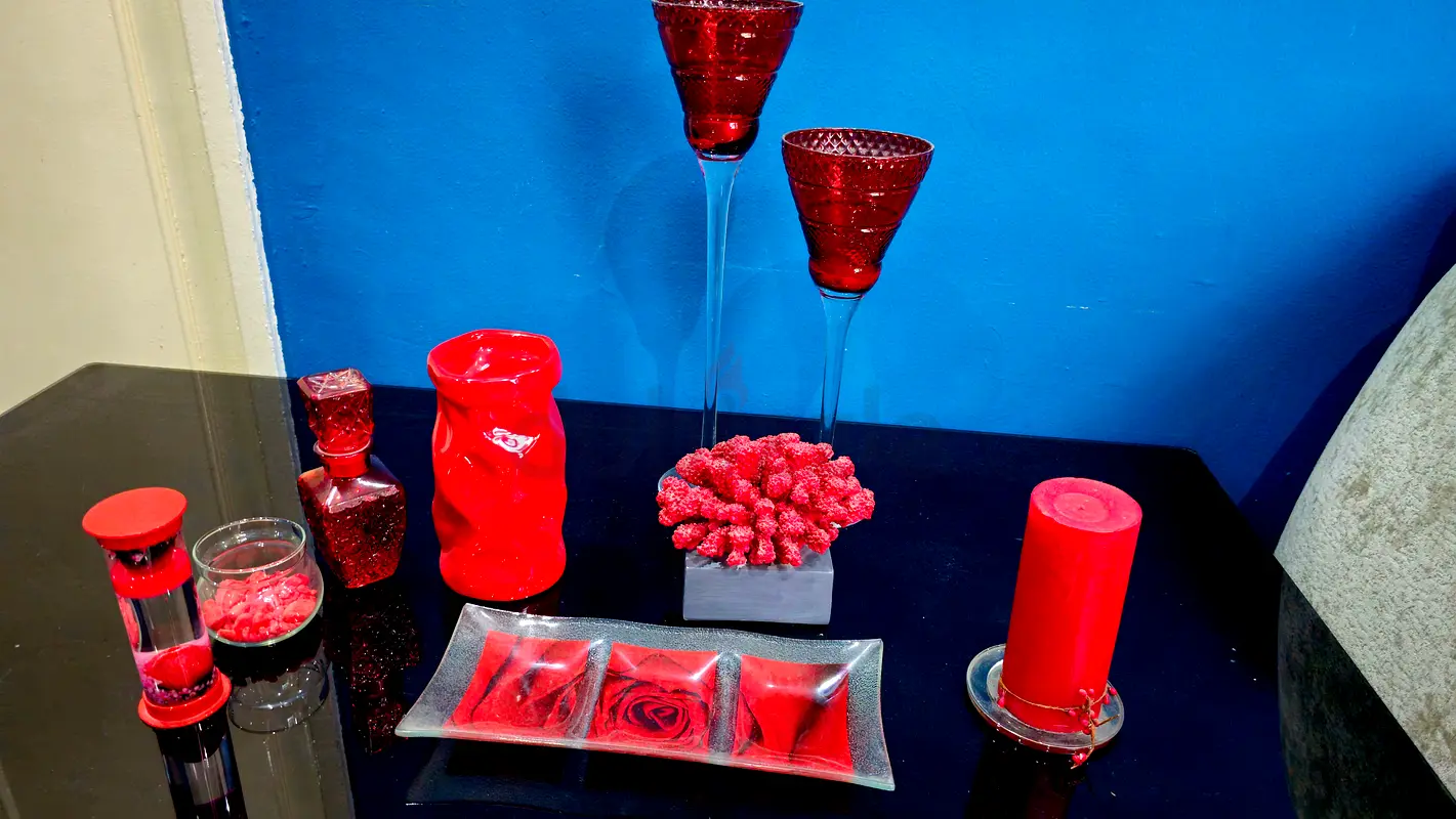 Red theme decor