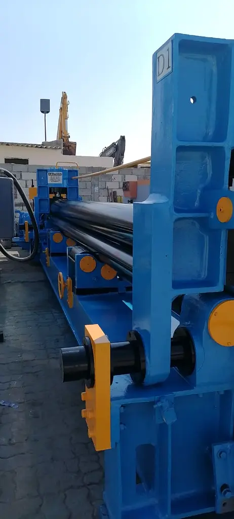 Sheet rooling machine