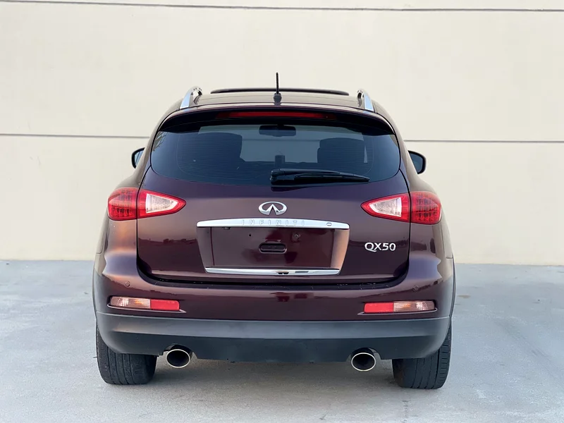 إنفينيتي QX5063173843590658113