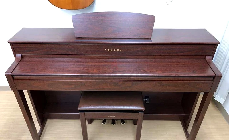 Yamaha Clavinova Clp 535M63265605323393111