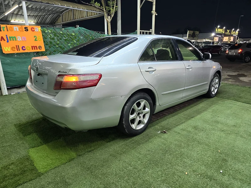 تويوتا كامري خليجي نضيفه جدا63147211448706113