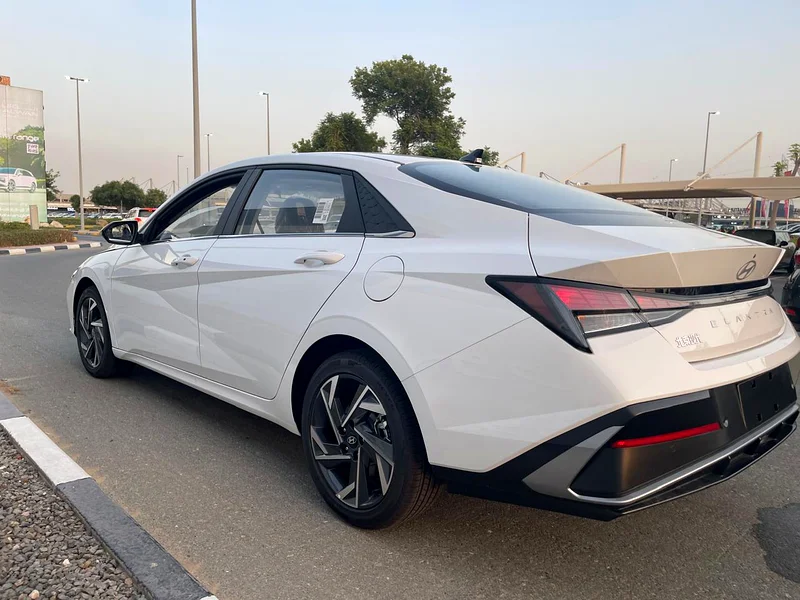 HYUNDAI ELANTRA 1.5L ELITE MODEL 202563169915308290113