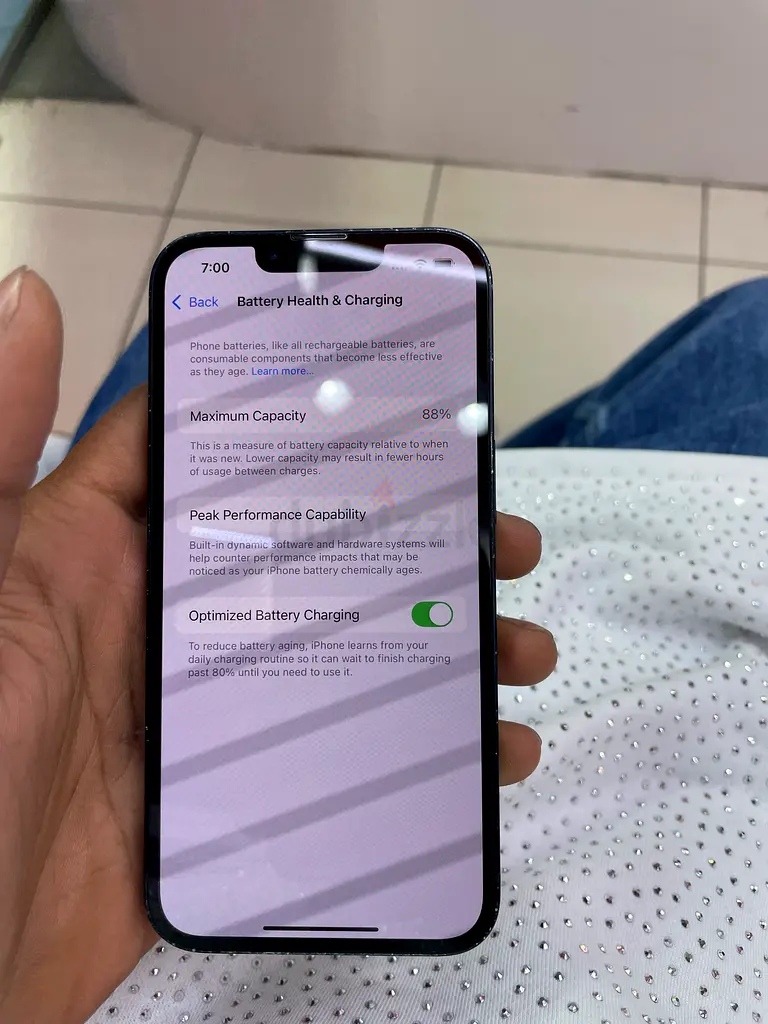 14 ..128GB.1400AED.63212404583171113