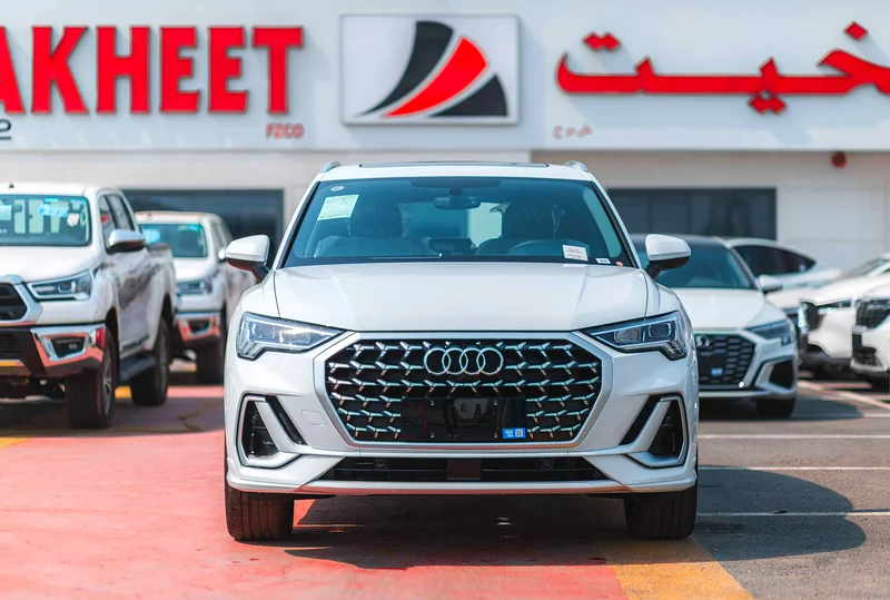 أودي Q3 TFSI 35 S لاين 1.5 توربو 2025631689719024671121