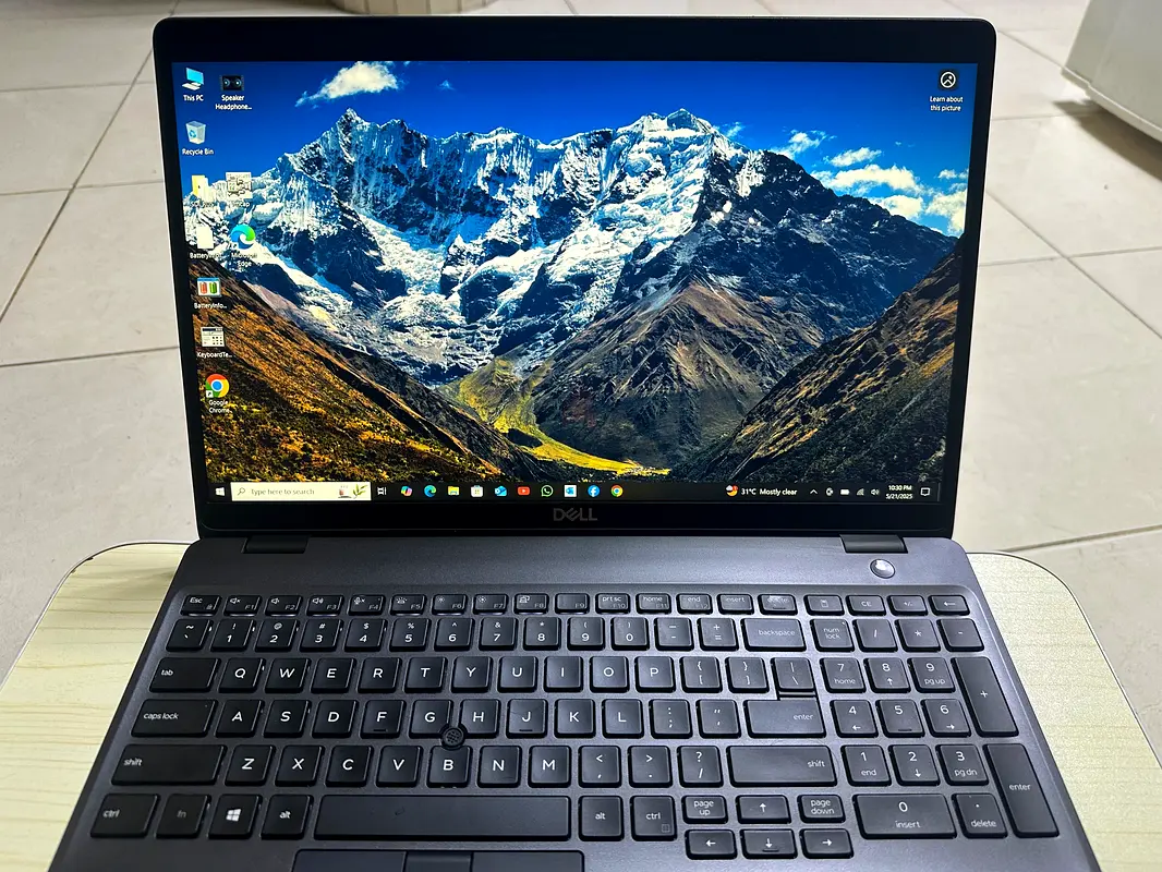 DELL i5 9th Gen. Excelent Cond. 4GB Graphics63257120667266112