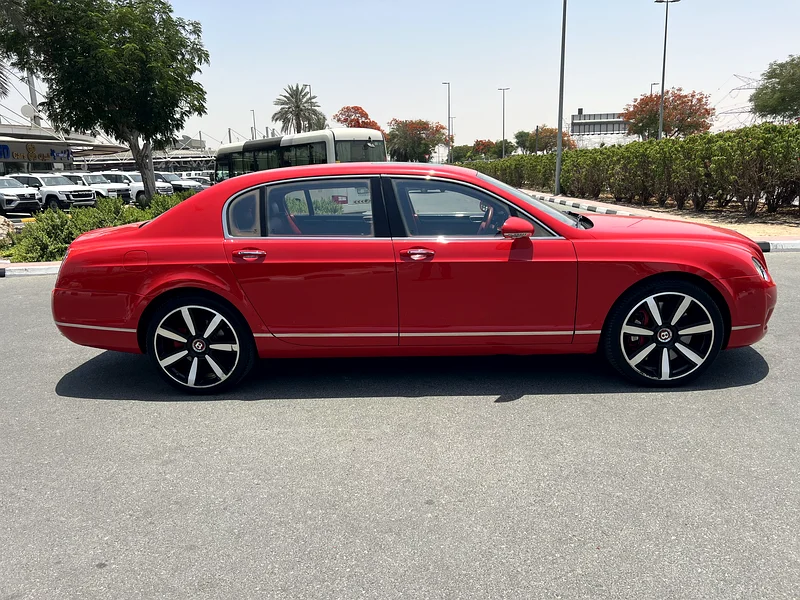 بينتلي فلواينج سبير63177937250434113