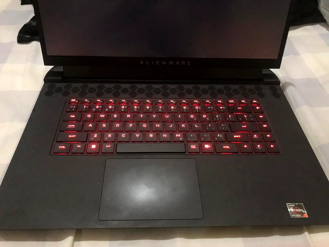 Dell Alienware Laptop - Best For Gaming Editing63255525469953112