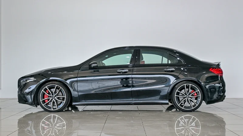 A 35 AMG 4M | Gargash warranty and service contract upto 5 years or 105,000 km - VSB 3365563150481504641112