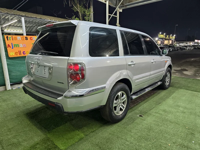 Very clean Gulf Honda MRV63174307576323111