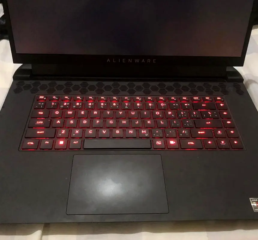 Dell Alienware Laptop - Best For Gaming Editing63255525469953116