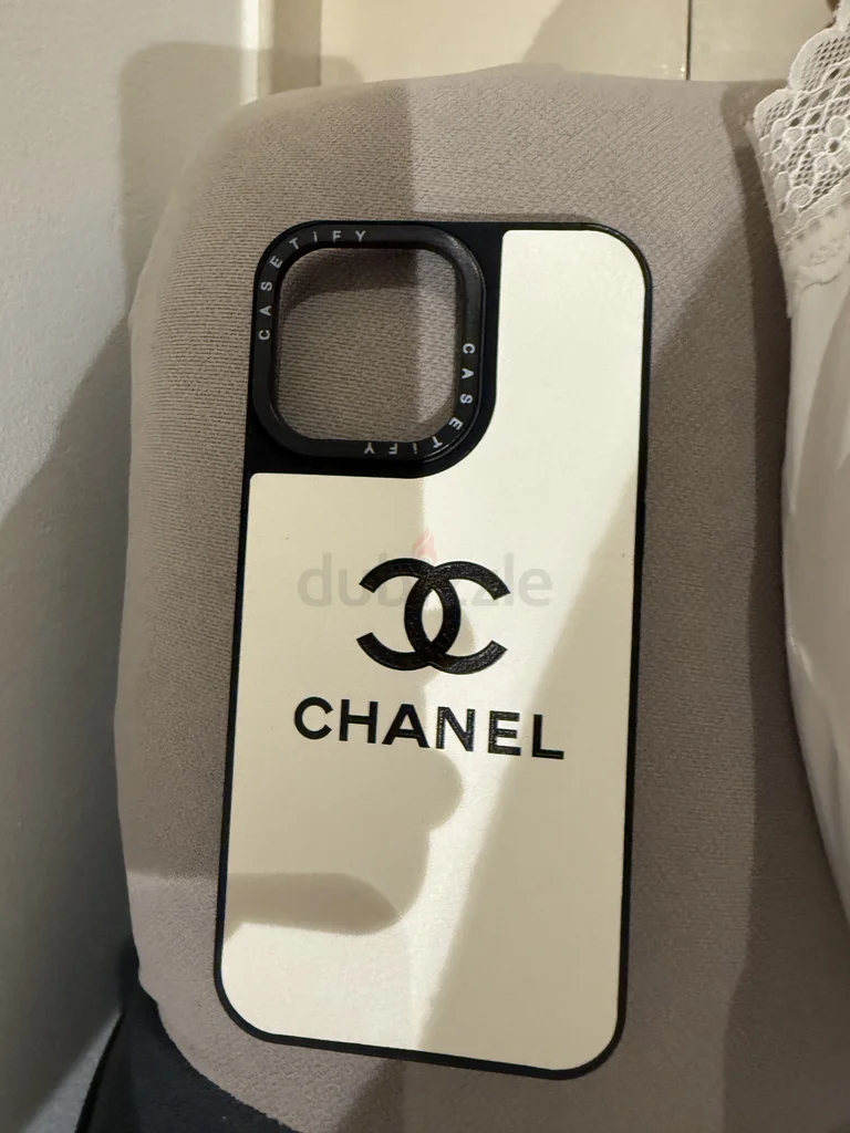 غطاء لهاتف iPhone 15 Pro Max62863816072195111