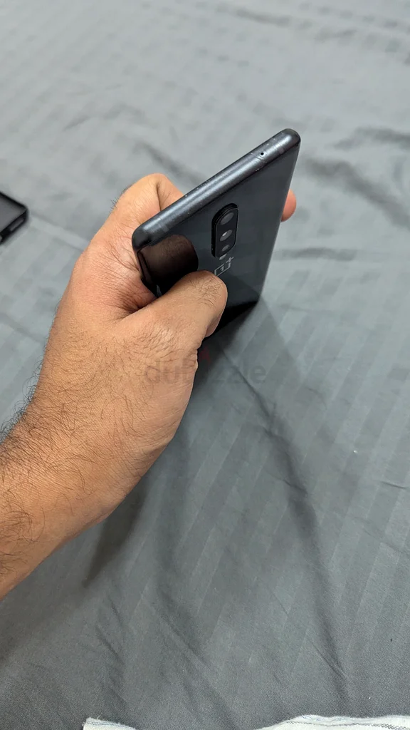 أوبو 8 بسعة 256 جيجابايت63216838956162113