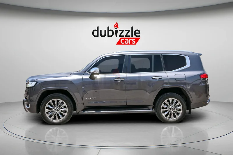 AED 4710/month | 2023 Toyota Land Cruiser VXR | GCC Specs | Ref#32267563157882414081114