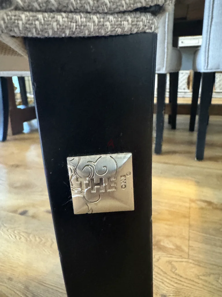 THE ONE Elegant chairs Set (10 pieces) - Perfect for Your Home!62863818129410111