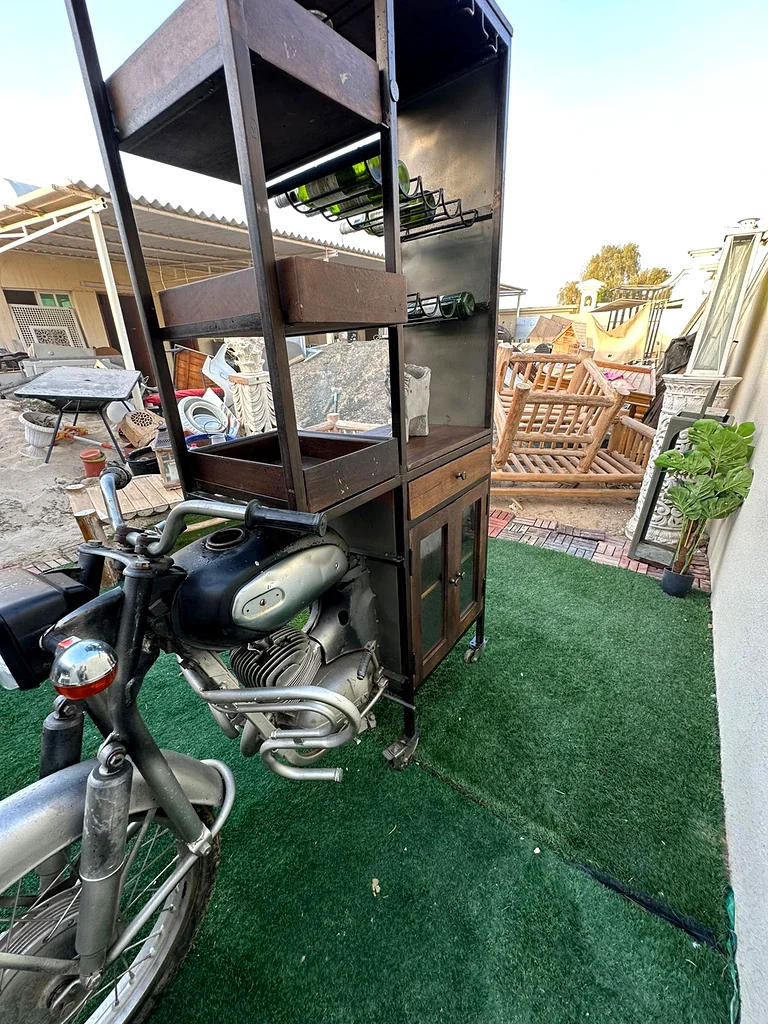 Outdoor industrial bar63189119062657111