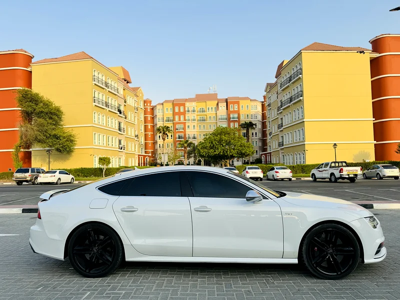 AUDI S7 / 2016 / GCC / AGENCY MAINTAINED / 2 KEYS63225311816835113