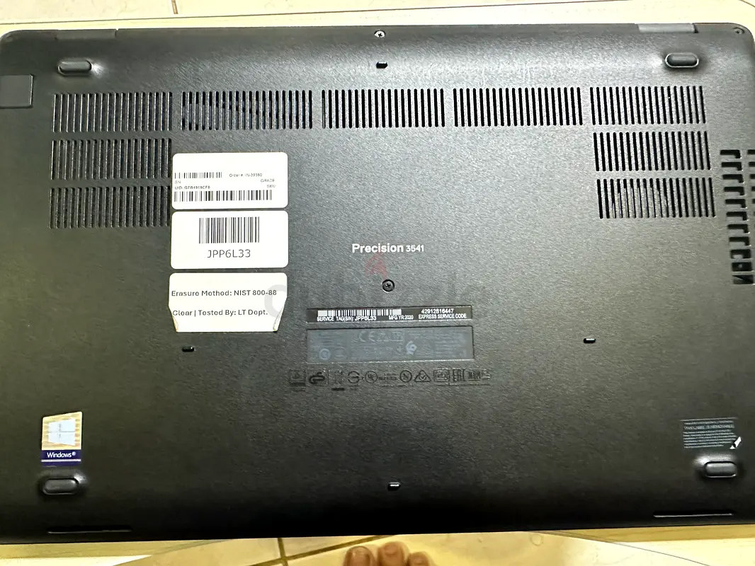 DELL i5 9th Gen. Excelent Cond. 4GB Graphics63257120667266115