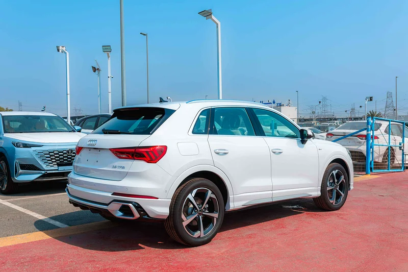 أودي Q3 TFSI 35 S لاين 1.5 توربو 202563168971902467114