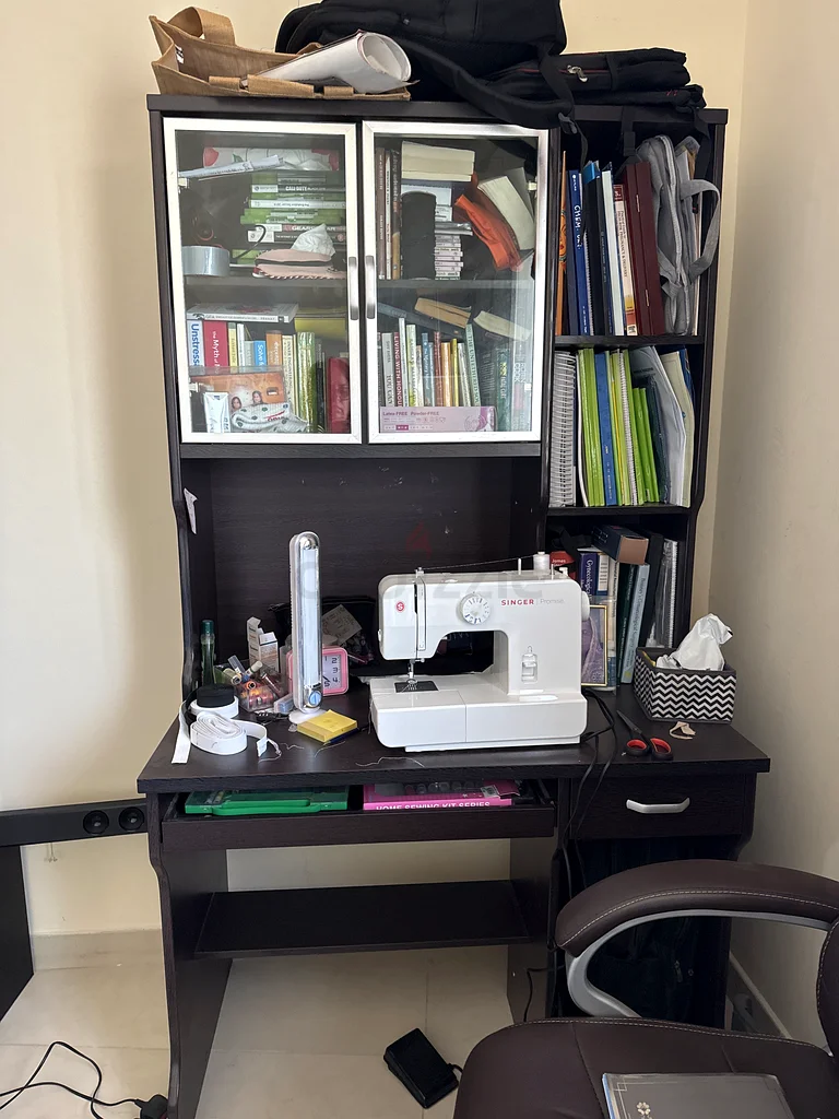 مكتب دراسة مع خزانة632188033999381119